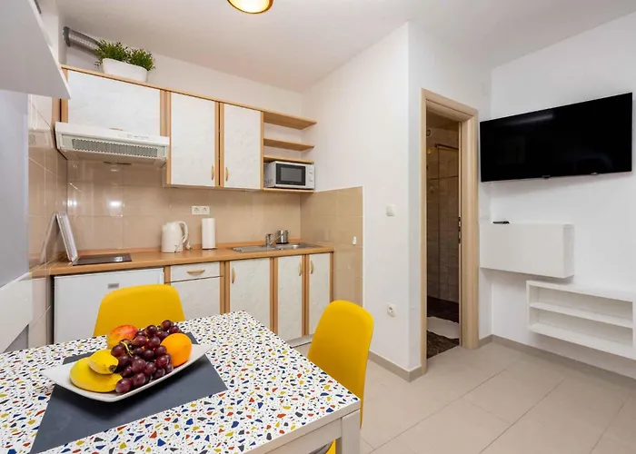 In 45056 Apartamento