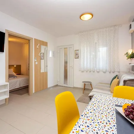 In 45056 Crikvenica